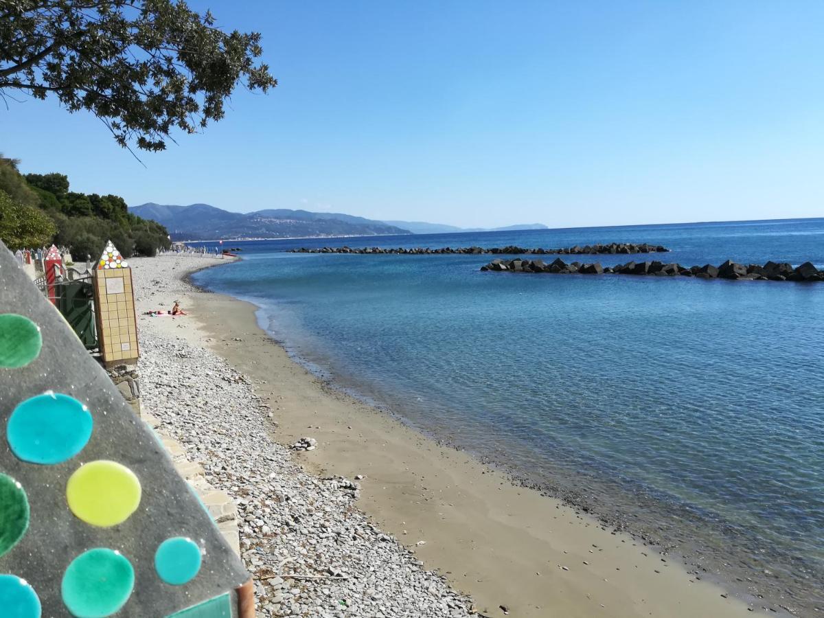 La Concha Suites Pioppi Buitenkant foto